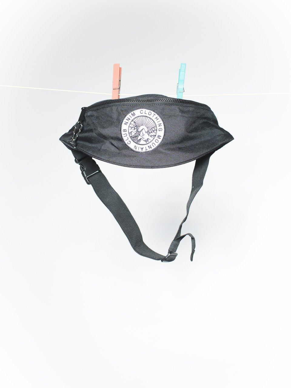 The fanny pack - black