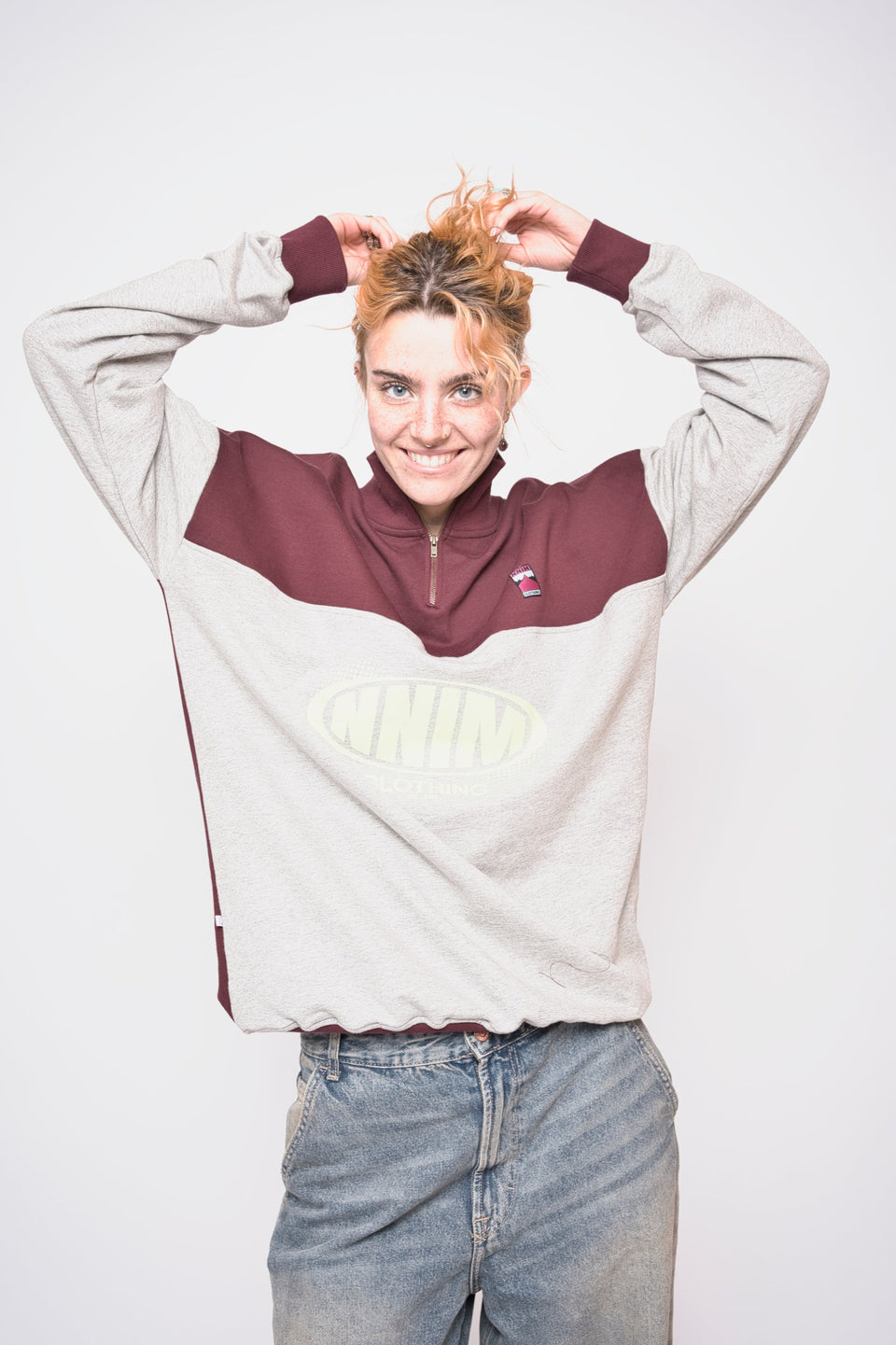 the urban echo - sweater - unisex