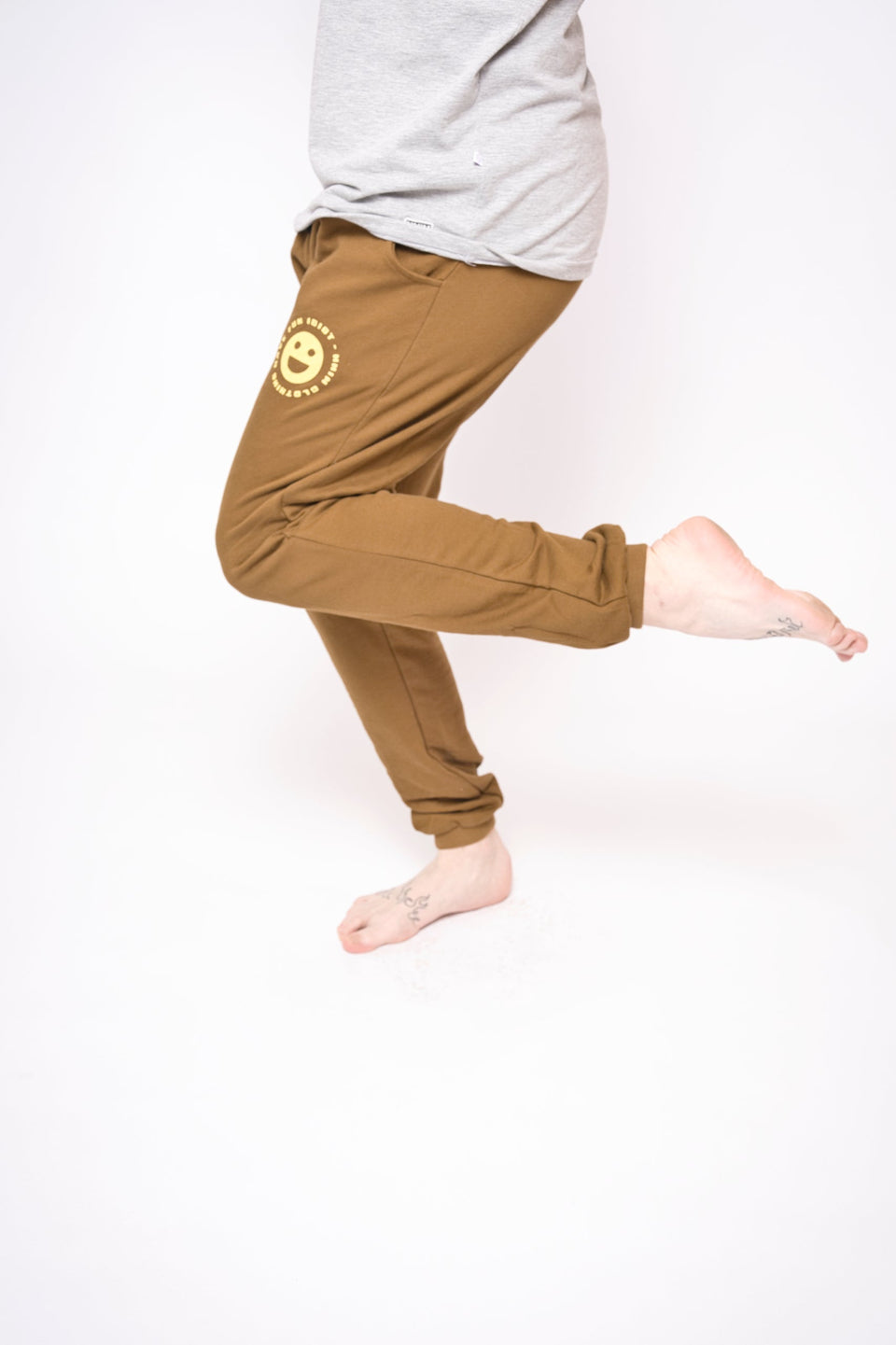 the leg drop - brown -  unisex