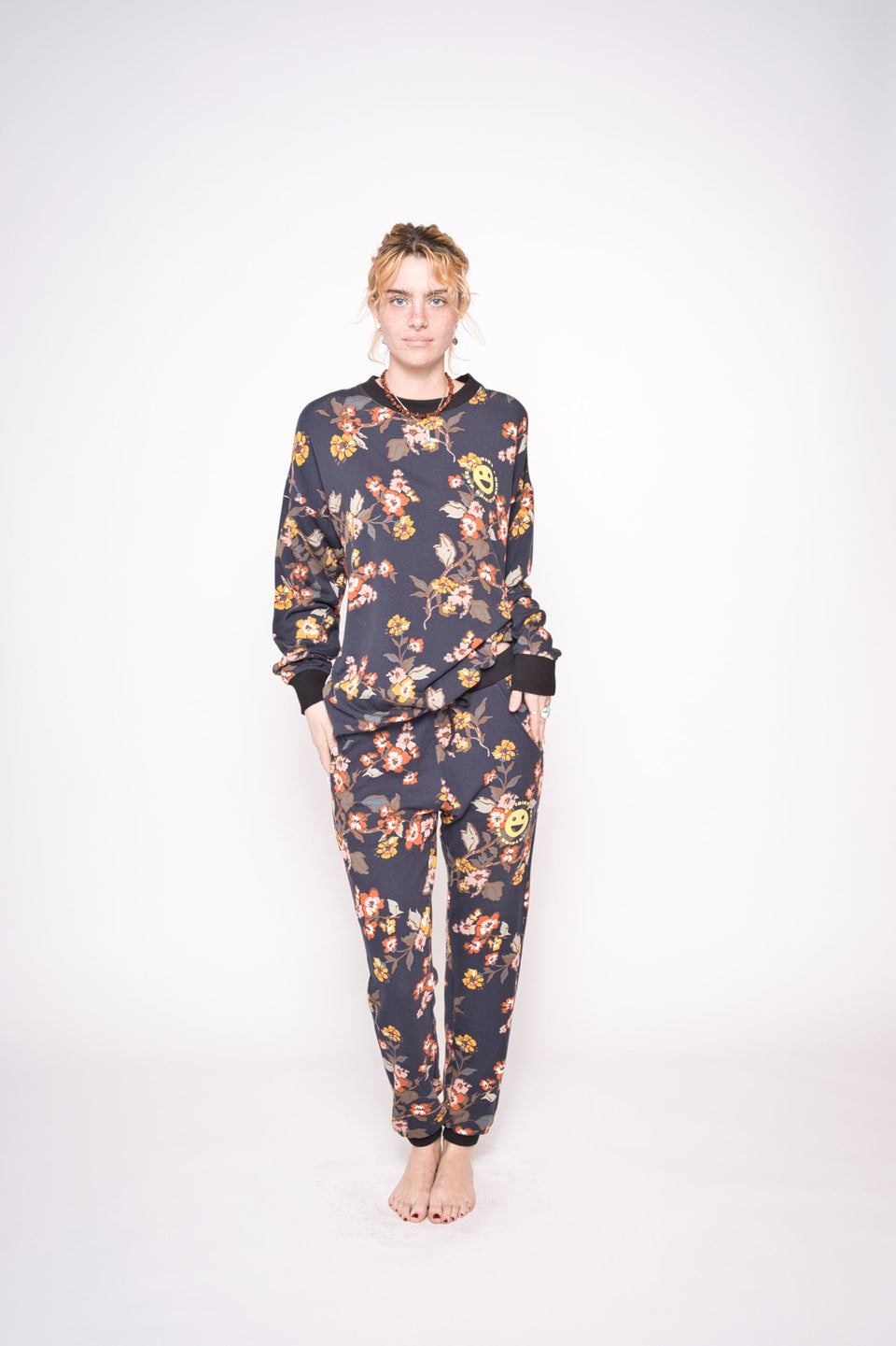 the leg drop - flowers - unisex